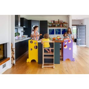 L�ringst�rn Leea