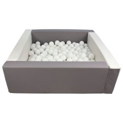 Boldbassin - Firkantet med bolde