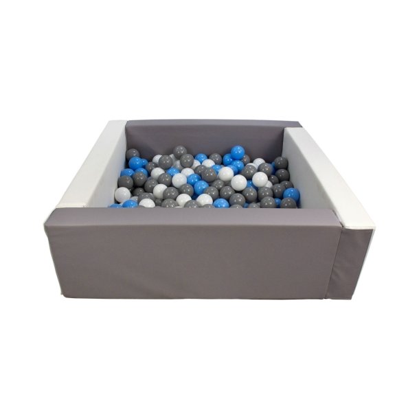 Boldbassin - Firkantet med bolde