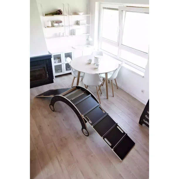 Klatrevippe + Rutsjebane + Stige + Bord L