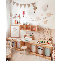 Tr� inskription - To the moon and back