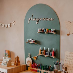 Tr� inskription - Playroom