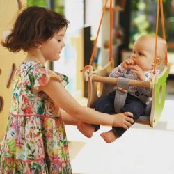 L�ringst�rn Leea