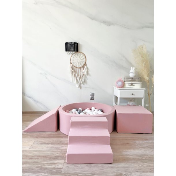 Aktivitetsst + boldbassin - Lyserd