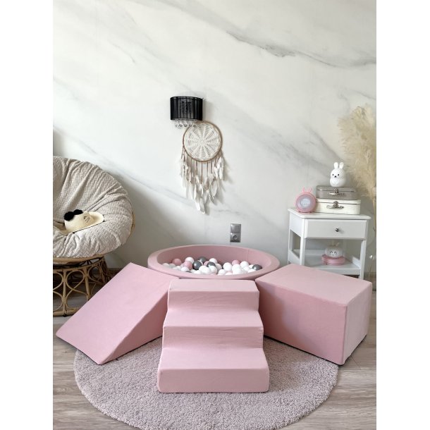 Aktivitetsst + boldbassin - Lyserd