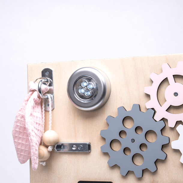 Aktivitetstavle - Lyserd - Stor